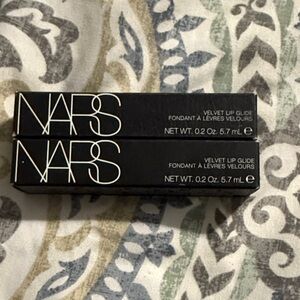 NARS Velvet Lip Glide Set in Black Packaging